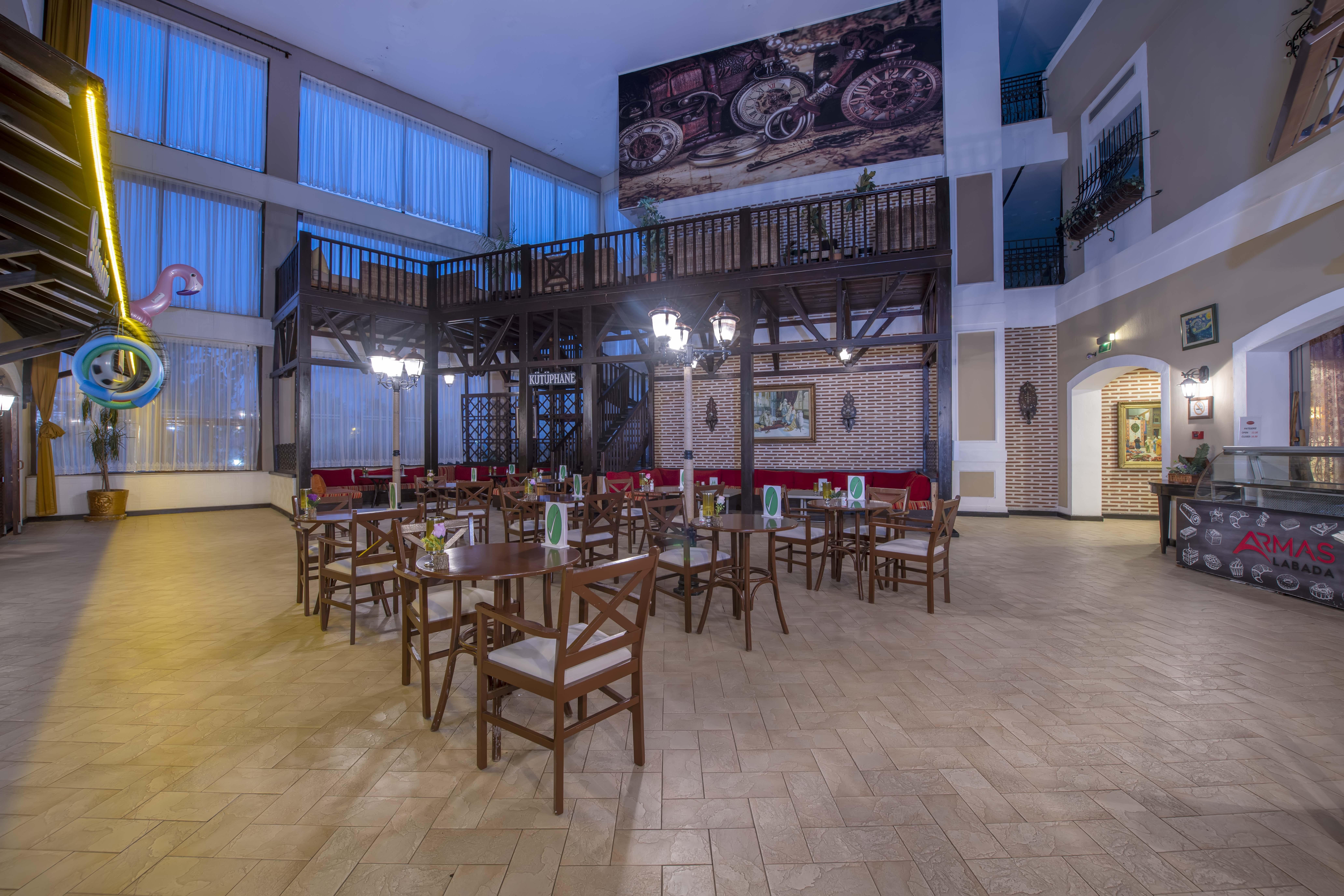Labada Beach Hotel Camyuva Luaran gambar