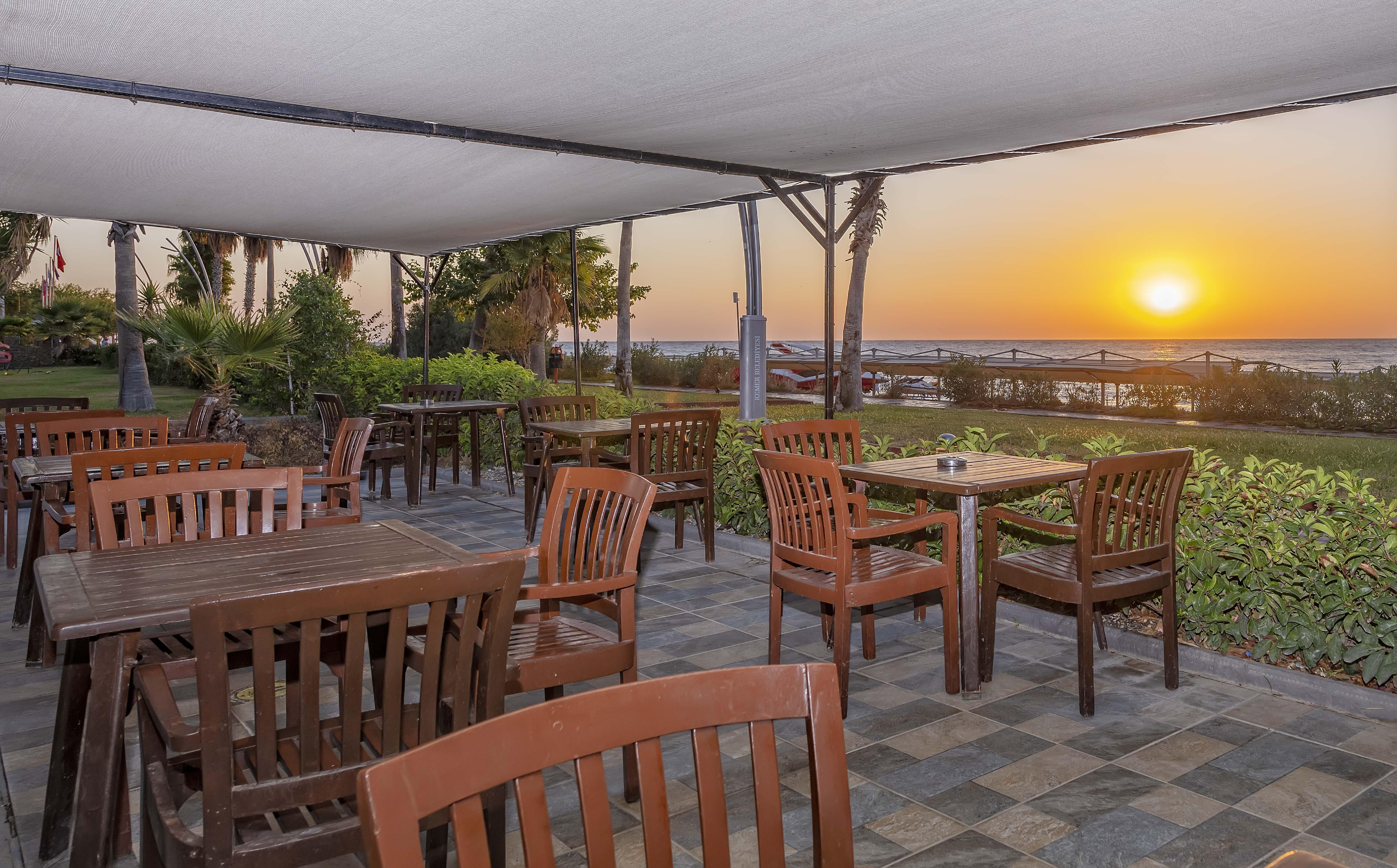 Labada Beach Hotel Camyuva Luaran gambar